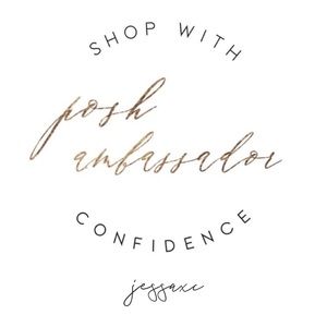 Poshmark Ambassador ⋆ Fast Shipper ⋆ Top Seller